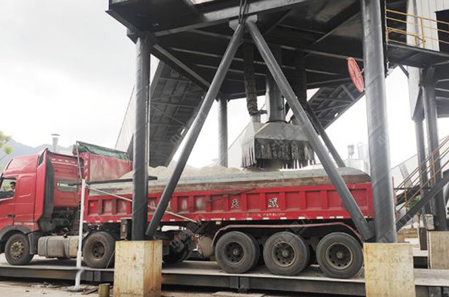 砂石骨料無(wú)人裝車系統(tǒng) 砂石骨料無(wú)人裝車系統(tǒng)