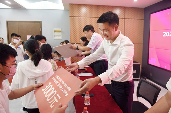 �Գֹ���ح���u���������Y��40���l(w��i)�x�W(xu��)���A��W(xu��)����