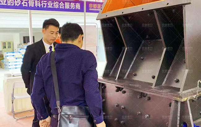 ���u(y��)�����Ĵ��k��̎���������H���[���M(j��n)������Ʒչ