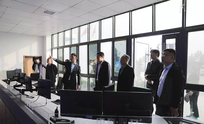 張治民董事長(zhǎng)介紹智能礦山管理系統(tǒng)