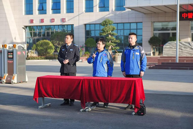 ���u(y��)���������b�����޹�˾�M(j��n)�����������ݾ�