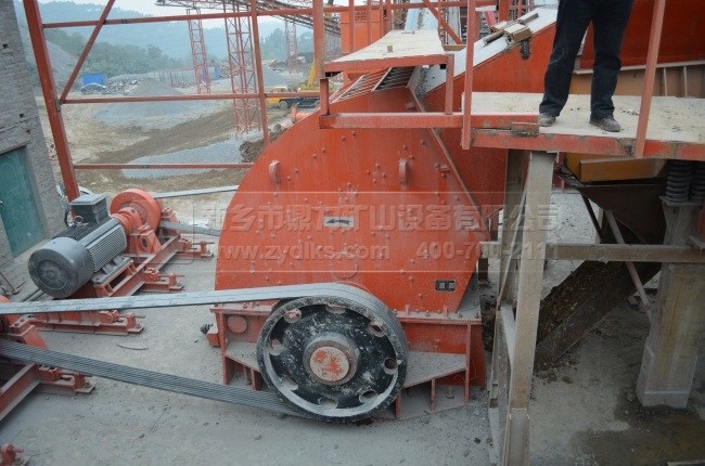 鼎力生產(chǎn)現(xiàn)場