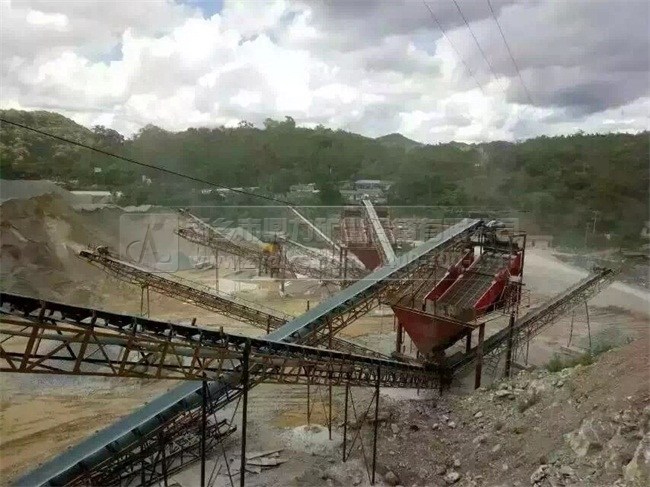 振動(dòng)篩在砂石生產(chǎn)線(xiàn)中的應(yīng)用