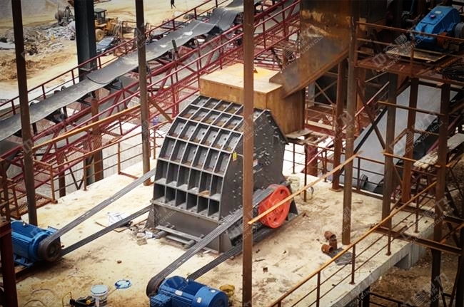 生產(chǎn)線現(xiàn)場圖片