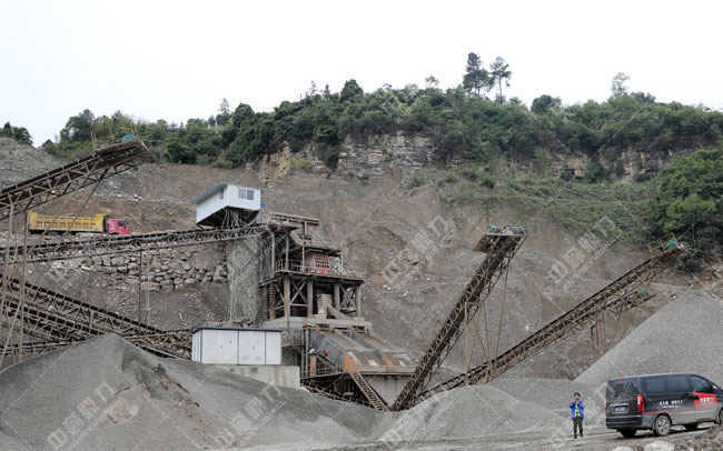 �Ƚ������h�h�����V�I(y��)�r�a500-600��ɰʯ�����a��