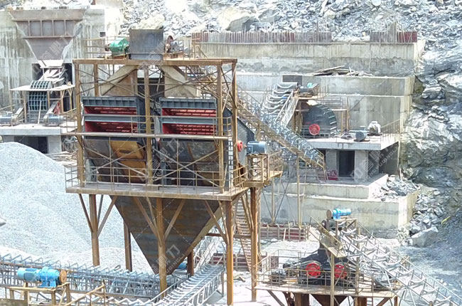 日產(chǎn)萬噸砂石料破碎篩分生產(chǎn)線