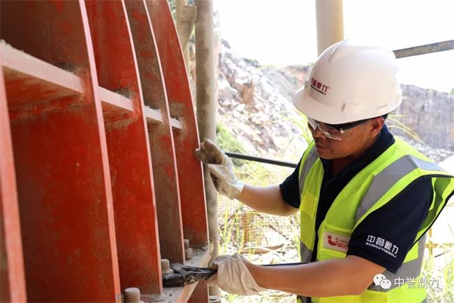 ���g(sh��)�ˆT�z�y����C(j��)ʹ����r