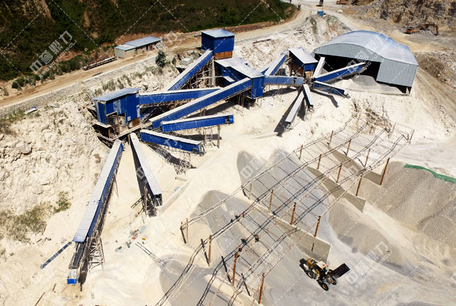 東風水泥廠破碎生產(chǎn)線