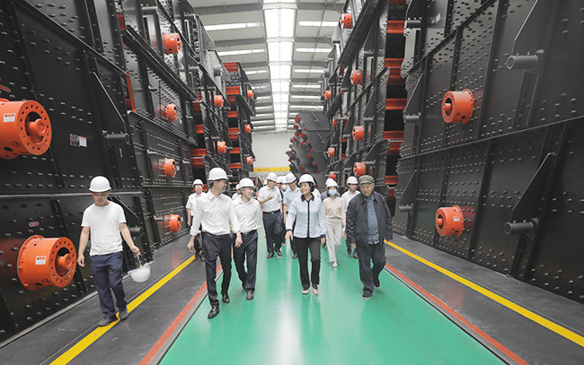 ����ʡ�˲Ź����΄�(w��)�����{(di��o)�нM���^���u(y��)�������ܻ�һ�w���a(ch��n)܇�g