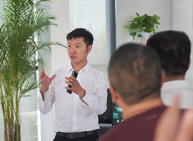 �˽��{(l��n)��h(hu��n)���ǻۏS(ch��ng)�^(q��)�пز���ϵ�y(t��ng)