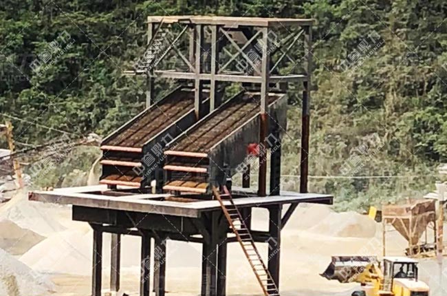 ���u����1815���N����C�����V�����Ĳ�ʯ�Sɰʯ�������a(ch��n)�����O(sh��)